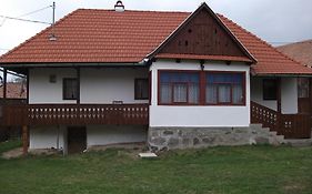 Maksai Lak